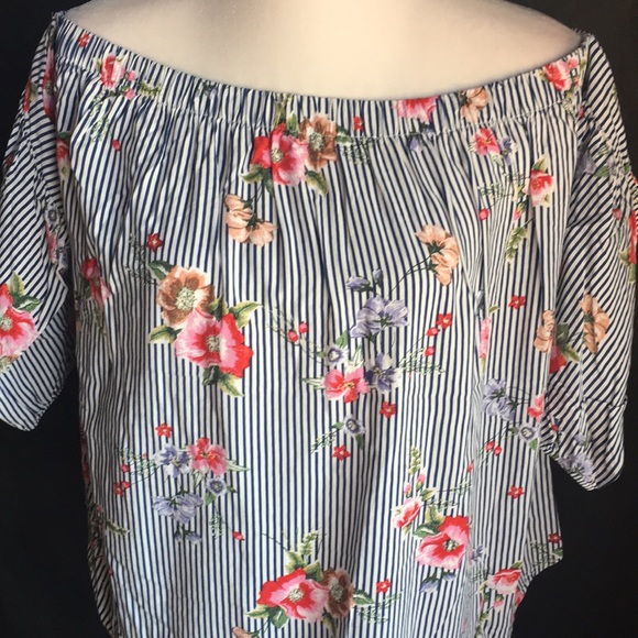 Cherish Off-Shoulder Floral Striped Top - Picture 16 of 16